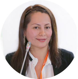 Dr. Clara Dominguez